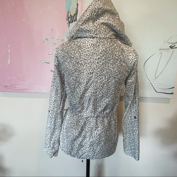 Joie Womens sz XS White Gray Barker Jacket a' Leopard Zip Toggle Hood - Picture 6 of 9